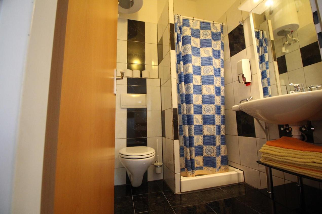 Apartments Helena Zadar Vrsi Bagian luar foto
