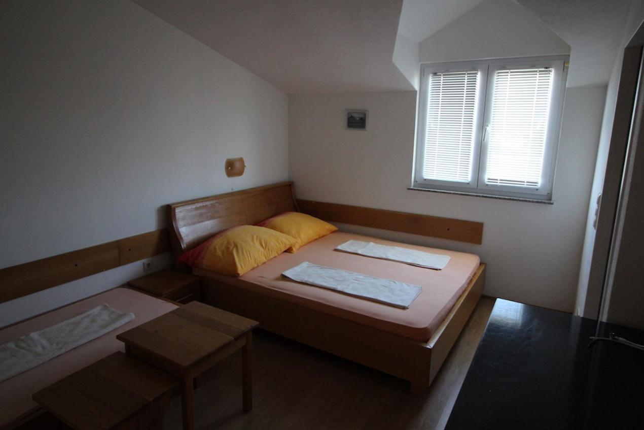 Apartments Helena Zadar Vrsi Bagian luar foto